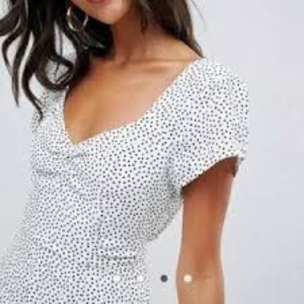 Abercrombie & Fitch Cinched Wrap Dress White Black Polka Dots, V-Neck, Size XS - Picture 3 of 15